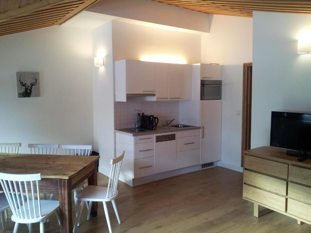 Chalet Hotel Regina เลส์เฌต์ ภายนอก รูปภาพ