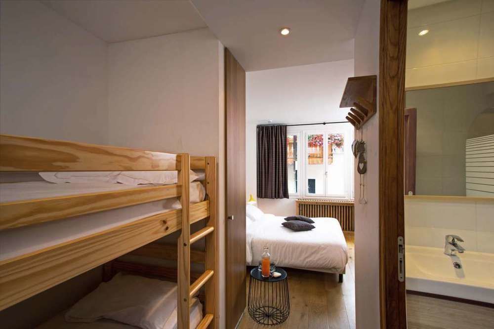 Chalet Hotel Regina เลส์เฌต์ ภายนอก รูปภาพ
