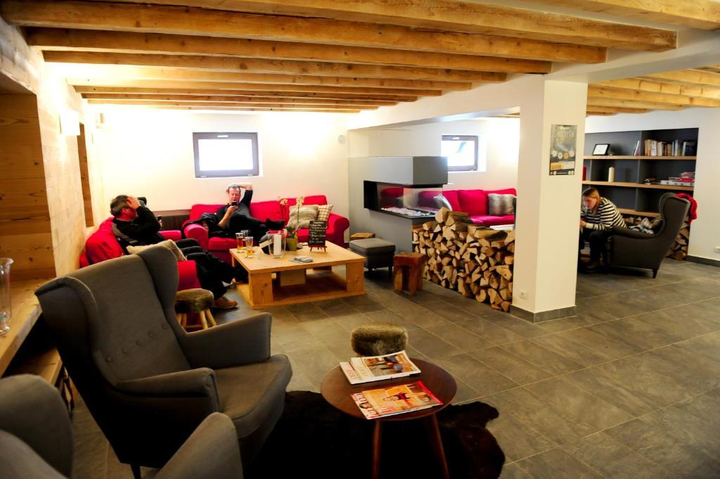Chalet Hotel Regina เลส์เฌต์ ภายนอก รูปภาพ
