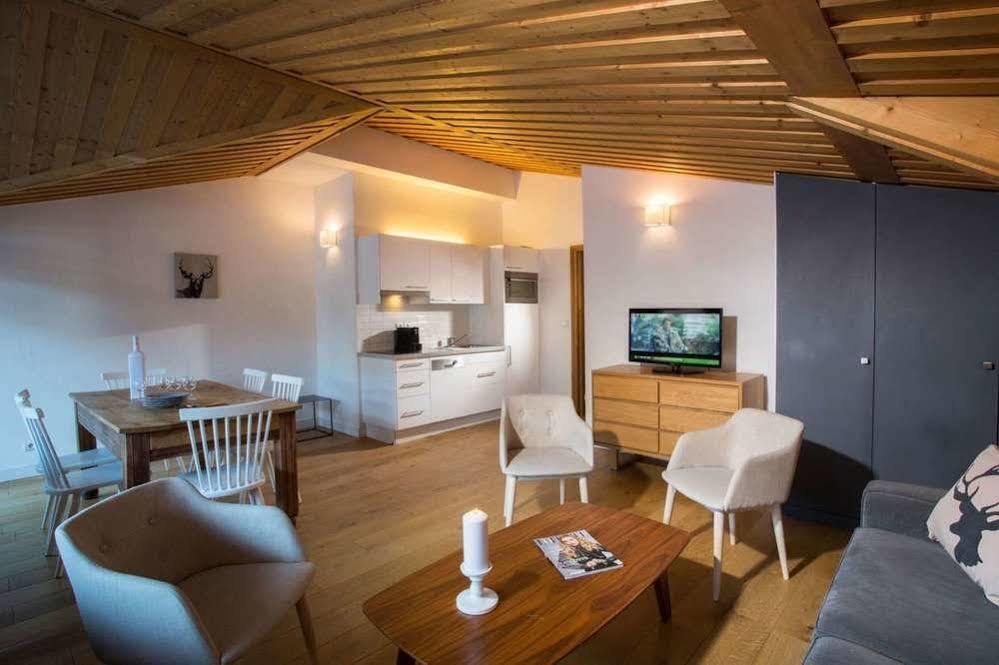 Chalet Hotel Regina เลส์เฌต์ ภายนอก รูปภาพ