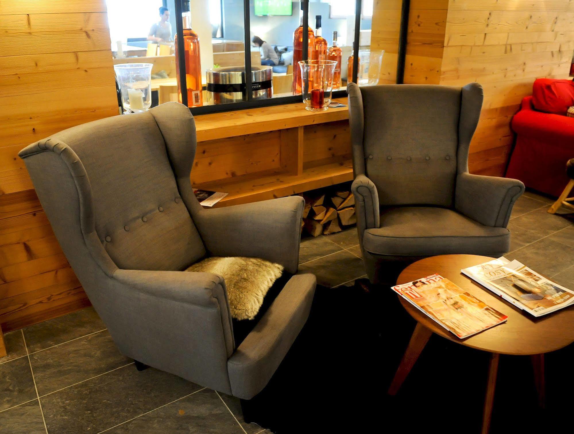Chalet Hotel Regina เลส์เฌต์ ภายนอก รูปภาพ